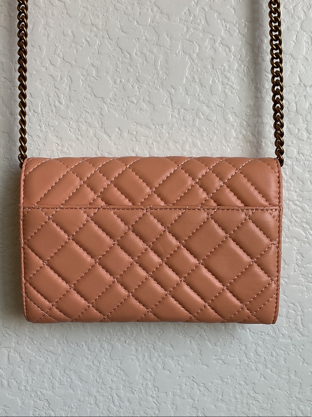 KURT GEIGER Quilted Peach Leather Chain Crossbody | Shoulder Bag - Picture 4 of 16